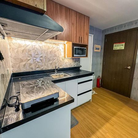 Apartmán The Loop 2Br Fully Furnished Corner Unit W Balcony Cagayan de Oro Exteriér fotografie